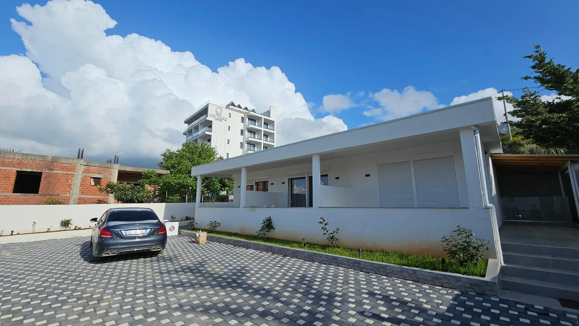 Apartments Veliaj Ksamil
